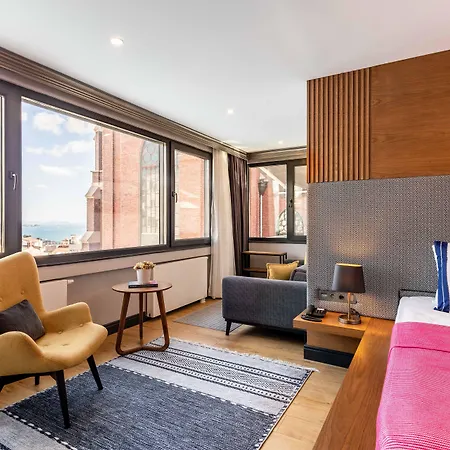 Sala Hotel 3*